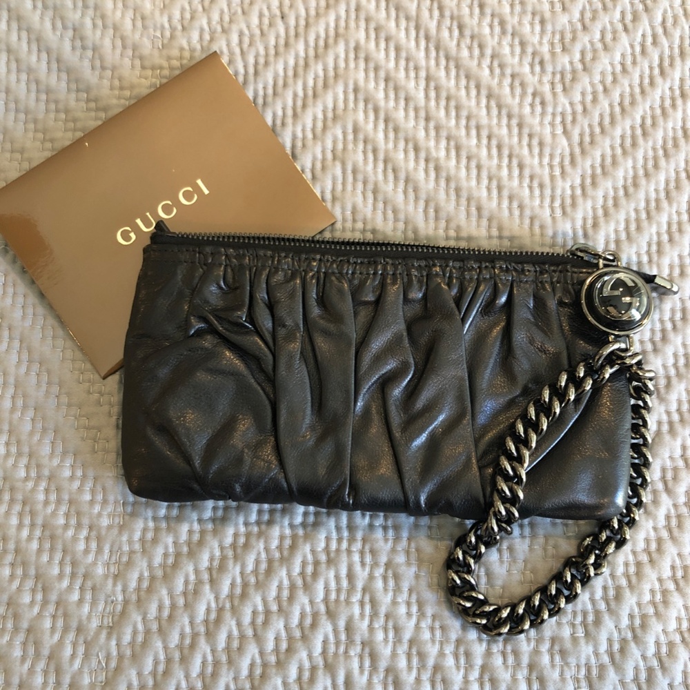 AUTHENTIC NEVER USED Gucci Galaxy Wristlet Clutch
